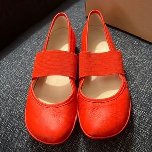 Camper Maryjanes Mary Janes comfortable red shoes right Nina size 11 or size 42